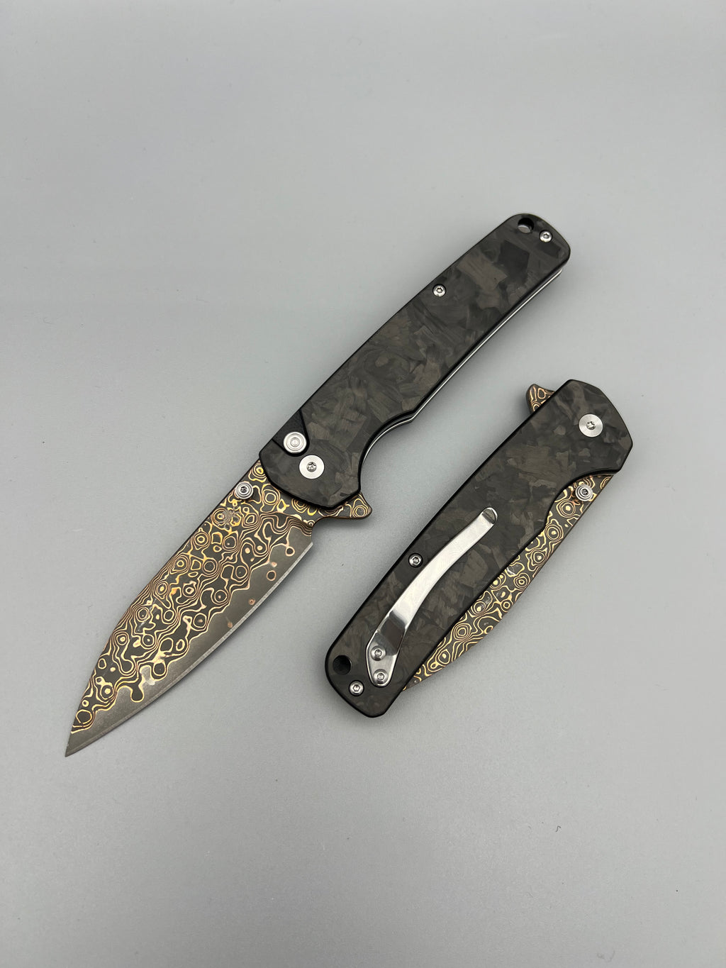 KLAKEN Copper Damascus Button Lock Carbon Fiber Handle J380-C