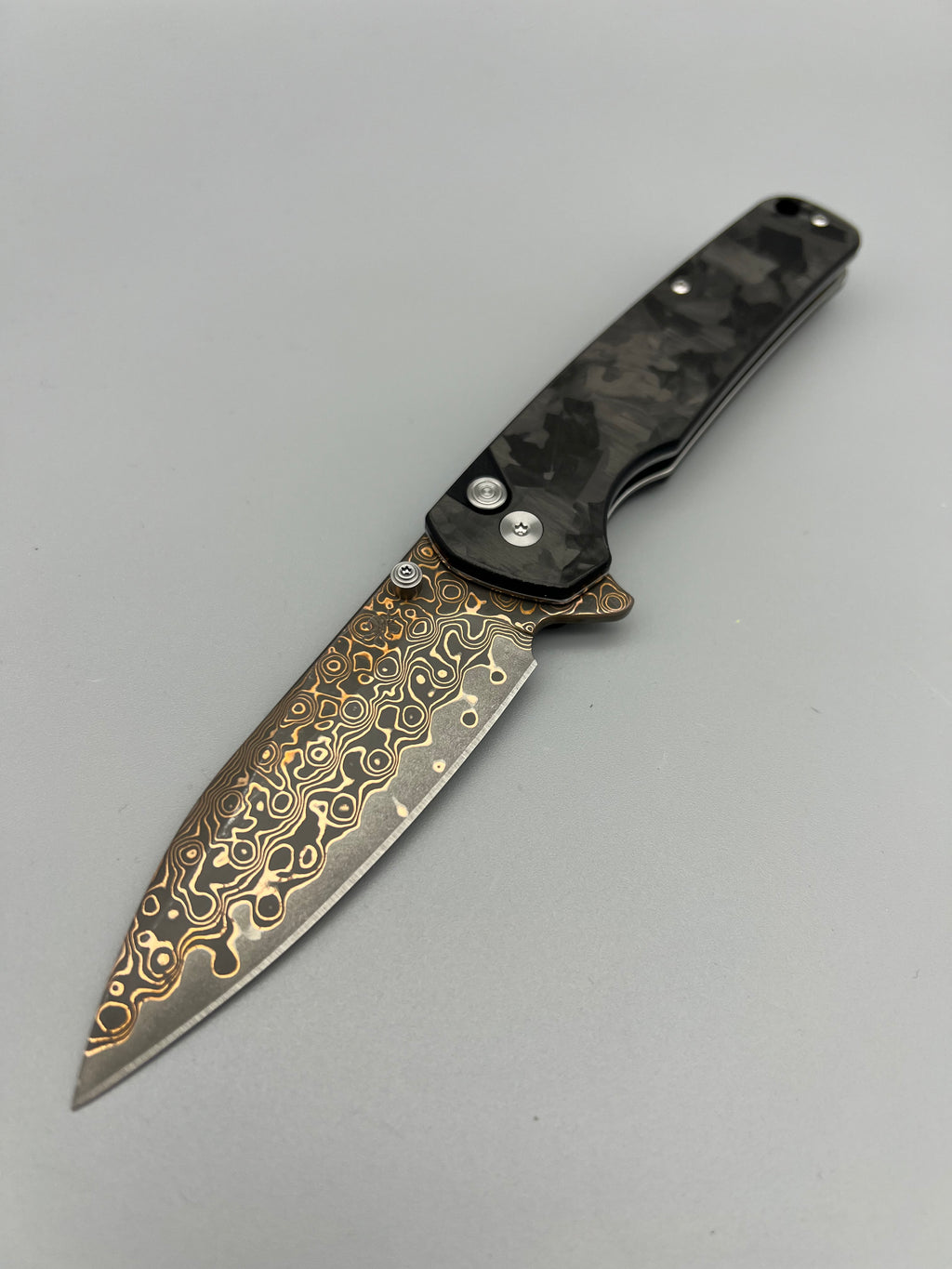 KLAKEN Copper Damascus Button Lock Carbon Fiber Handle J380-C